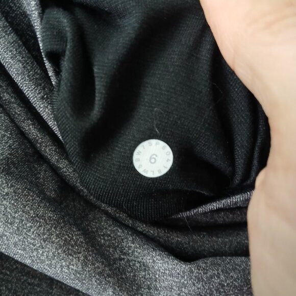 LuluLemon Women's Size 6 Take Hike Leggings Heathered Gray Stretch‎ High Waist - Picture 11 of 11